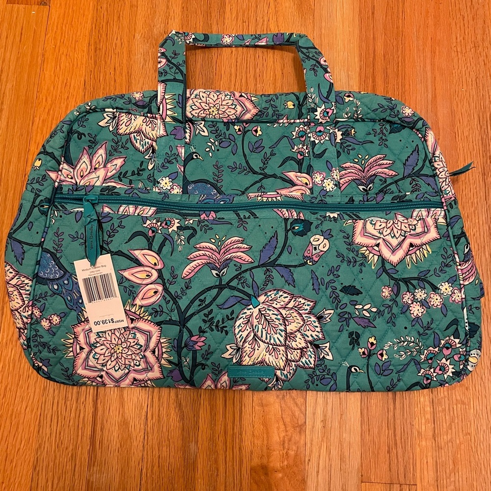 Vera Bradley medium traveler bag Peacock Garden NWT